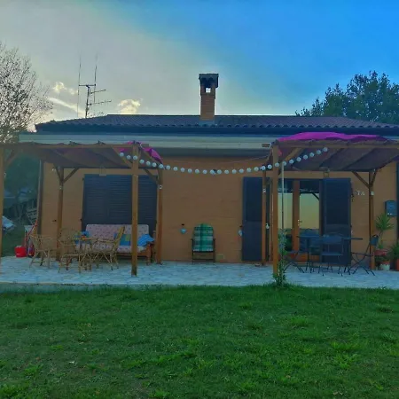 Holiday Contrada Collina בית נופש *